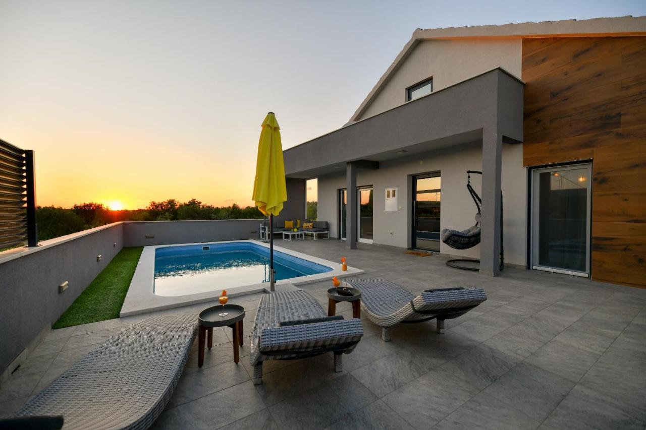 Luxurious Villa Natali Pridraga Dış mekan fotoğraf
