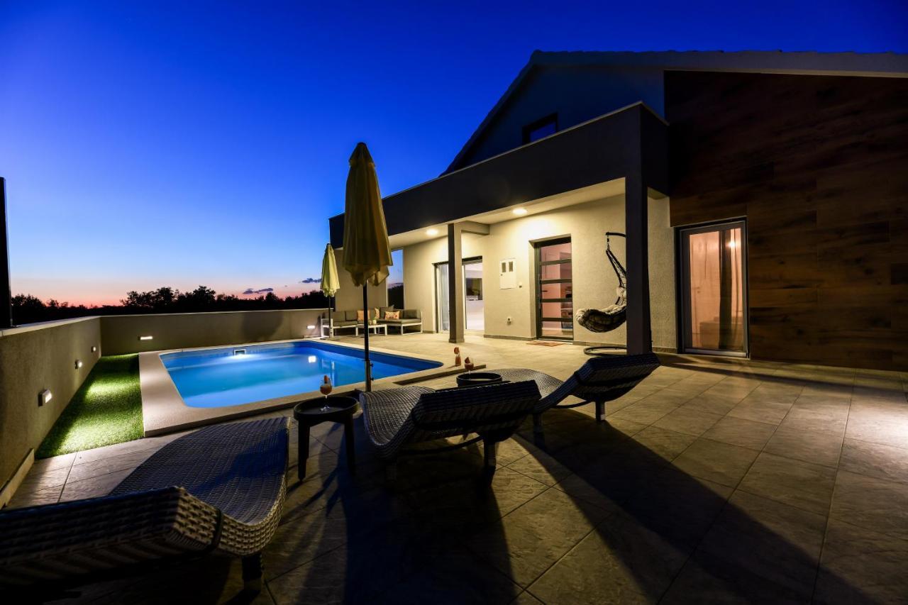 Luxurious Villa Natali Pridraga Dış mekan fotoğraf